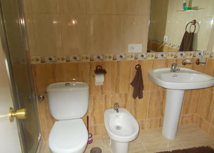 Ocean View 公寓 阿德耶