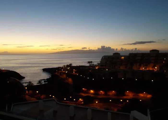 Ocean View 公寓 阿德耶