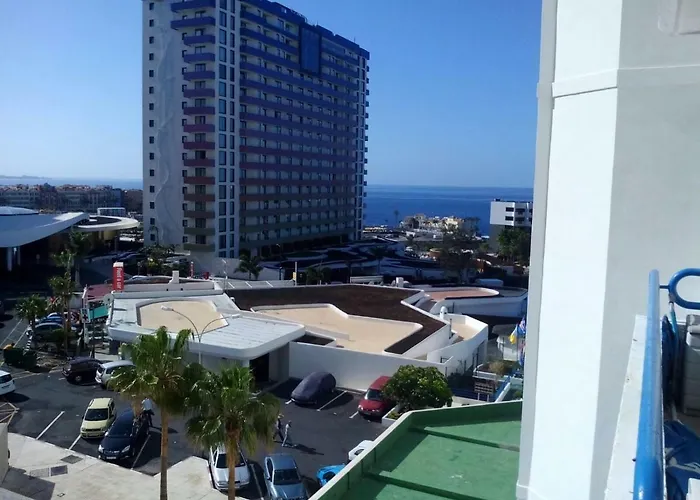 Ocean View 公寓 阿德耶